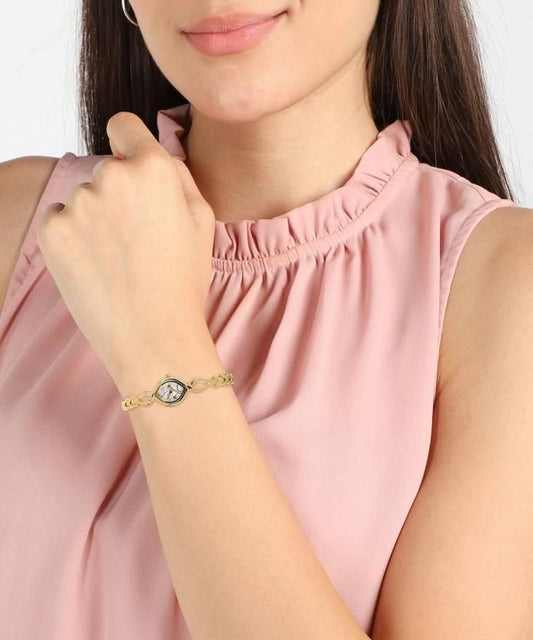 Grace & Glamour: Titan Women’s Analog Watch