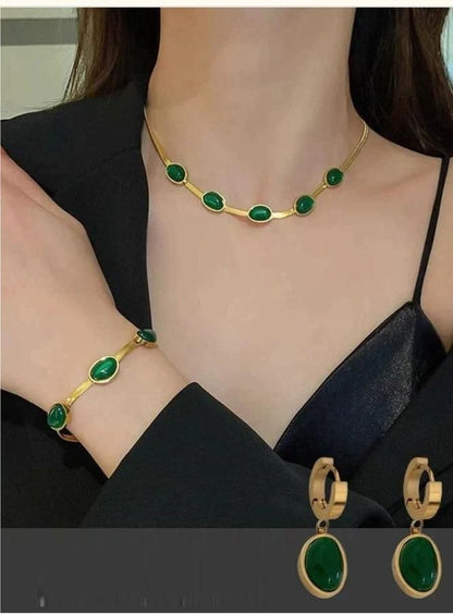 Royal Envy: Green Crystal Pendant Necklace with Matching Bracelet